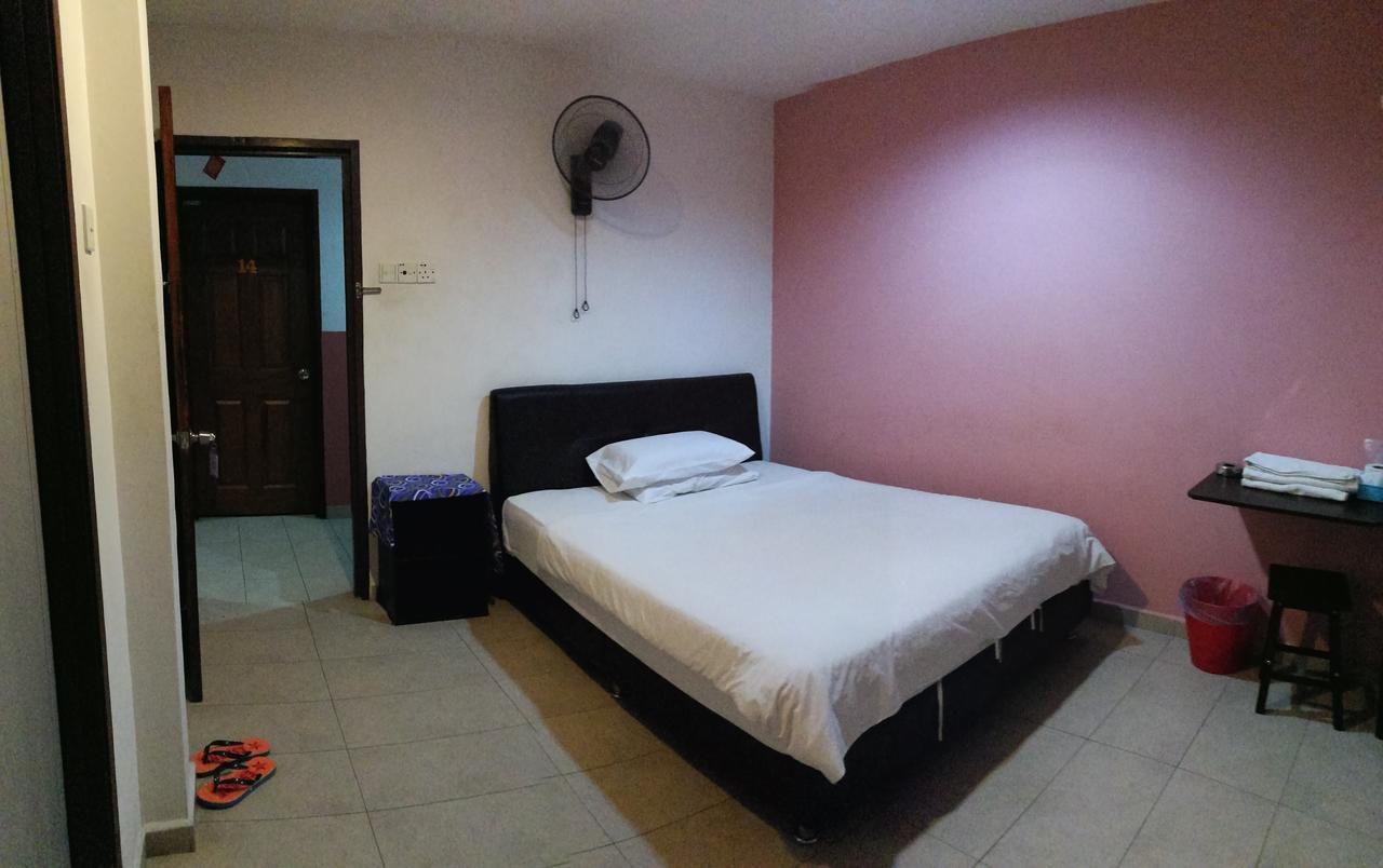 Kk Hotel *
